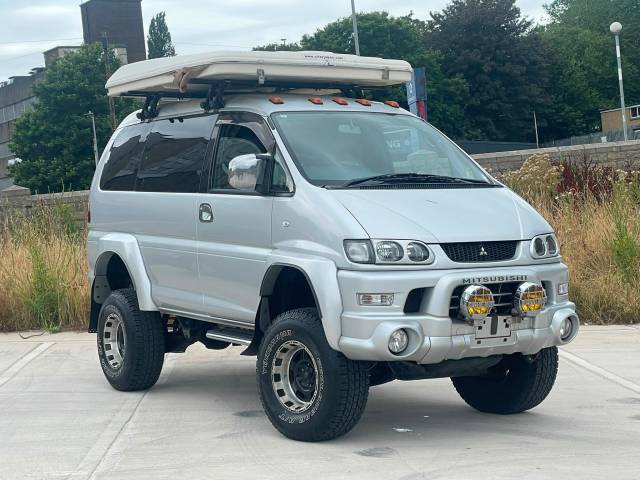 Mitsubishi Delica Spacegear 3.0 V6 4WD Lifted FRESH IMPORT MPV Petrol Silver