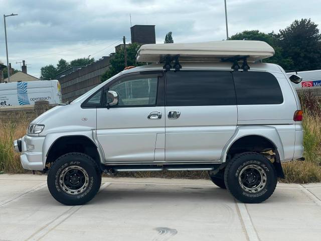 2002 Mitsubishi Delica Spacegear 3.0 V6 4WD Lifted FRESH IMPORT