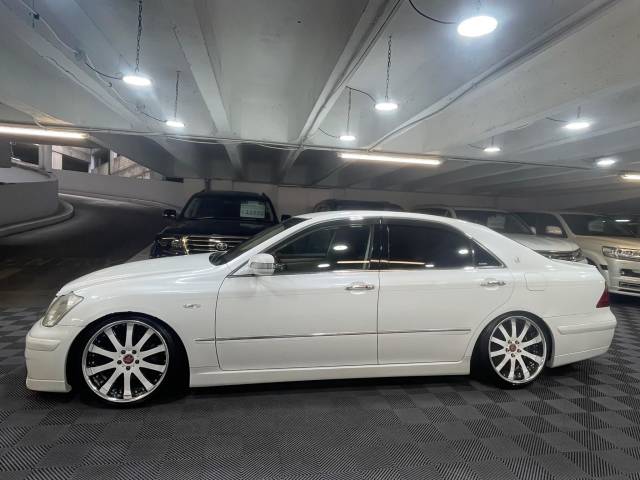 2005 Toyota Crown 3.0 V6 Royal Saloon G JDM VIP STANCED