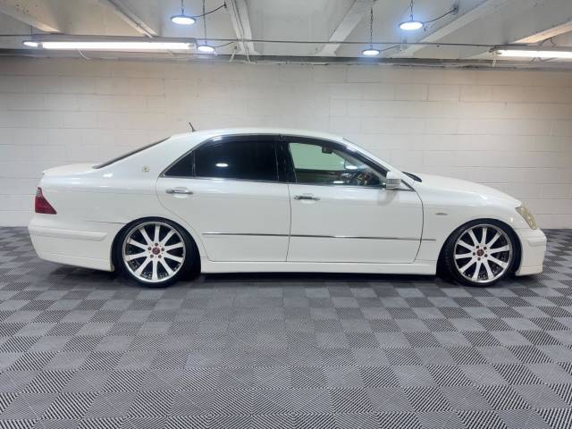 2005 Toyota Crown 3.0 V6 Royal Saloon G JDM VIP STANCED