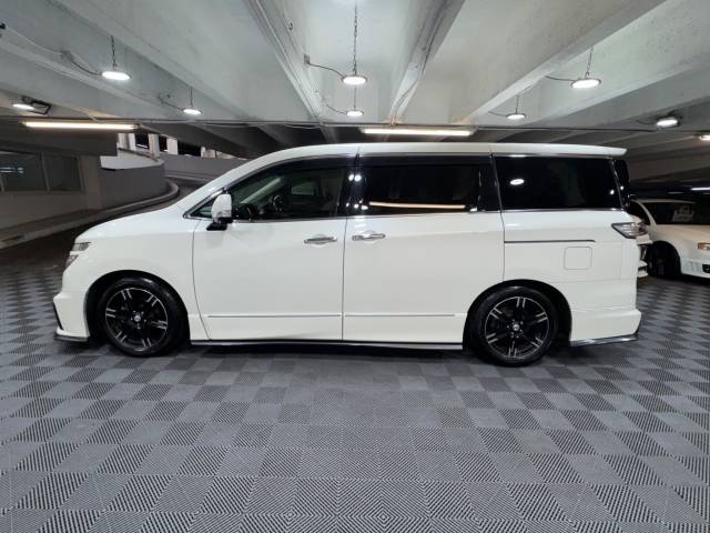 2016 Nissan Elgrand 3.5 V6 4WD 350 Highway Star NISMO KIT