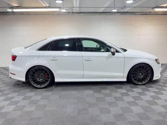 2015 Audi S3 2.0 TFSI Saloon 4dr Petrol S Tronic quattro Euro 6 (s/s) (Nav) (300 ps)