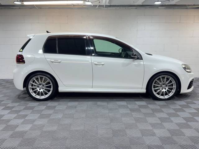 2011 Volkswagen Golf 2.0 TSI R (Leather) Hatchback 5dr Petrol DSG 4Motion Euro 5 (270 ps)