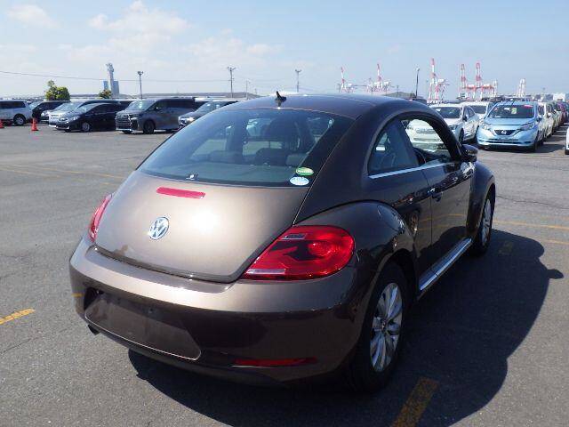 2015 Volkswagen Beetle 1.2 TSI BlueMotion Tech Design Hatchback 3dr Petrol DSG Euro 6 (s/s) (105 ps)