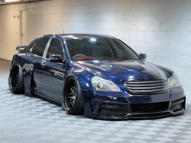 Toyota Crown Majesta 4.3 V8 A Type JDM WIDEBODY KIT Saloon Petrol Blue