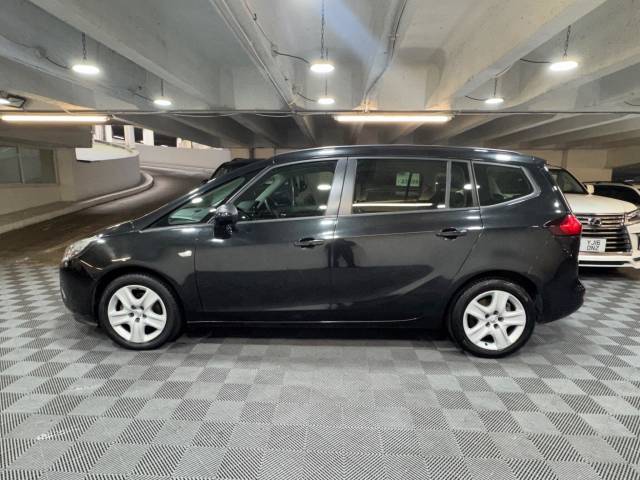 2012 Vauxhall Zafira Tourer 1.4T Exclusiv 5dr