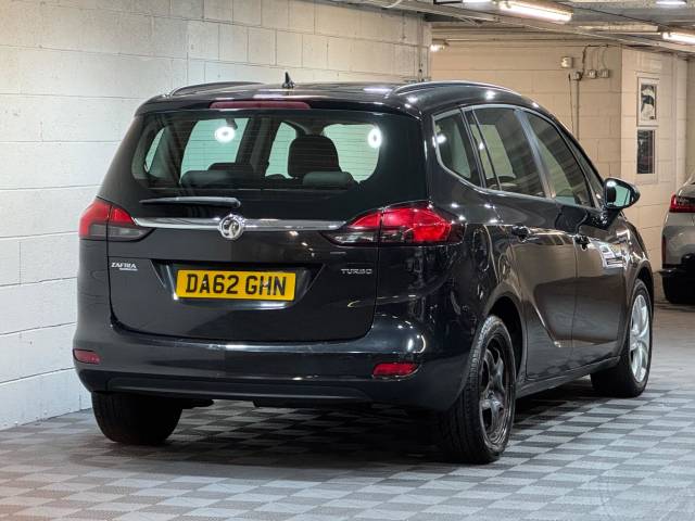 2012 Vauxhall Zafira Tourer 1.4T Exclusiv 5dr