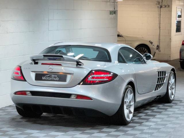 2005 Mercedes-Benz SLR McLaren 5.4 V8 Coupe 2dr Petrol Automatic (617 bhp)