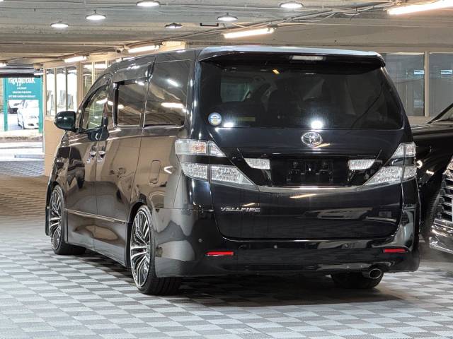 2011 Toyota Vellfire 2.4Z Platinum Selection Auto 7 Seat ULEZ