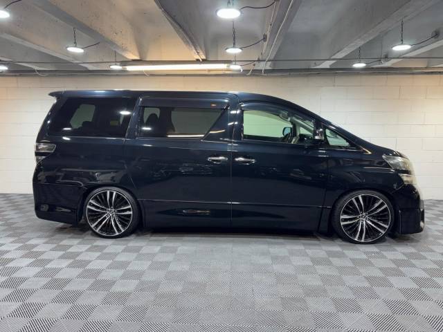 2011 Toyota Vellfire 2.4Z Platinum Selection Auto 7 Seat ULEZ