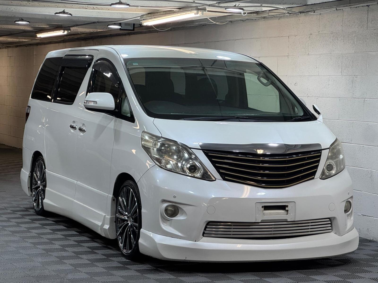2010 Toyota Alphard