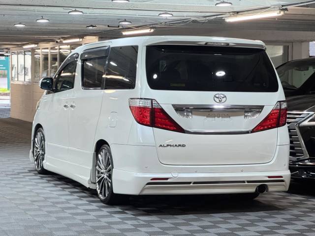 2010 Toyota Alphard 2.4 240S Premium Selection II 7 Seat Aut