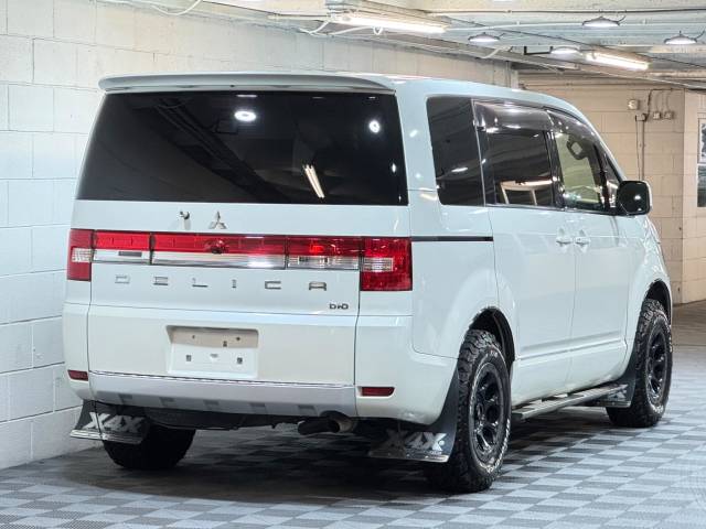 2015 Mitsubishi Delica D5 2.2 Diesel G POWER PACKAGE 8Seat ULEZ