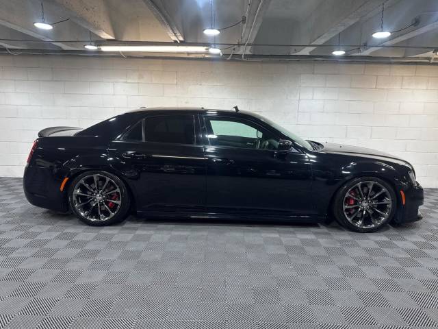 2016 Chrysler 300C SRT (Gen 2 Facelift) 6.4L HEMI V8 [RHD]