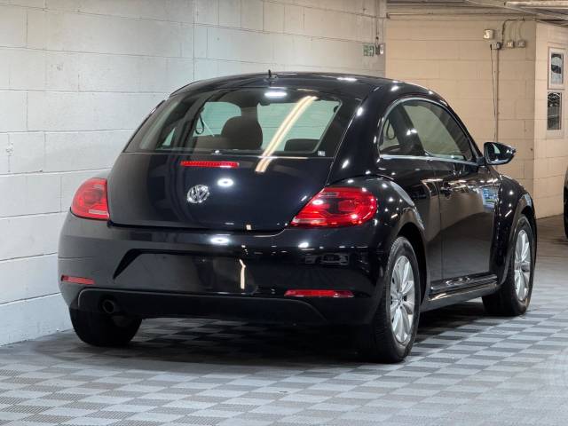 2015 Volkswagen Beetle 1.2 TSI BlueMotion Tech Design Hatchback 3dr Petrol DSG Euro 6 (s/s) (105 ps)