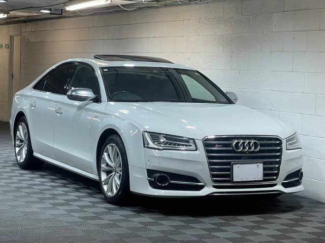 Audi S8 4.0 TFSI V8 Saloon 4dr Petrol Tiptronic quattro Euro 6 (s/s) (520 ps) Saloon Petrol White
