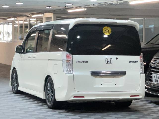 2011 Honda Stepwagon Spada 2.0 S Edition 8 Seat ULEZ Auto
