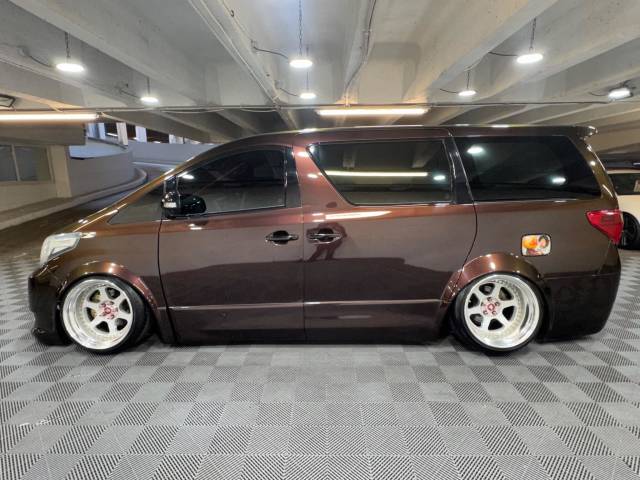 2011 Toyota Alphard 2.4 240S Premium Selection II Type Gold