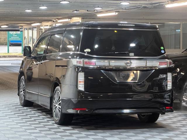 2016 Nissan Elgrand 2.5 4WD 250 Highway Star-S 7 Seat Auto
