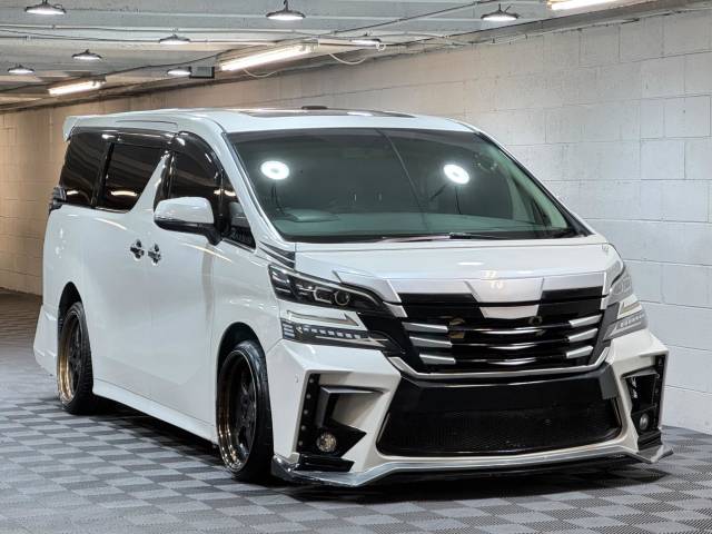 Toyota Vellfire 2.5Z G Edition 30 Series New Shape ULEZ MPV Petrol White