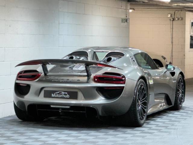 2015 Porsche 918 4.6