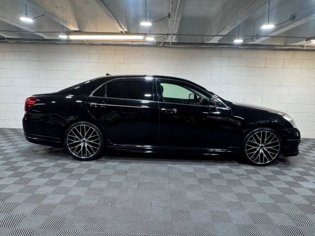 2012 Toyota Crown Majesta 4.6 V8 A Type 1UR-FSE Auto ULEZ