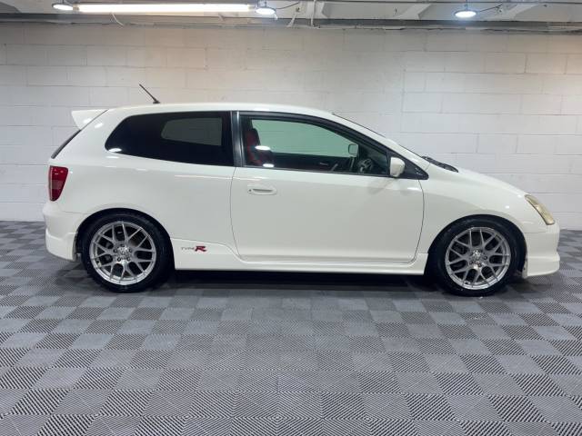 2002 Honda Civic 2.0i Type R Hatchback 3dr Petrol Manual (212 g/km, 197 bhp)