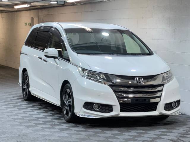 Honda Odyssey 2.4 Absolute EX 7 Seat K24 Auto ULEZ MPV Petrol White
