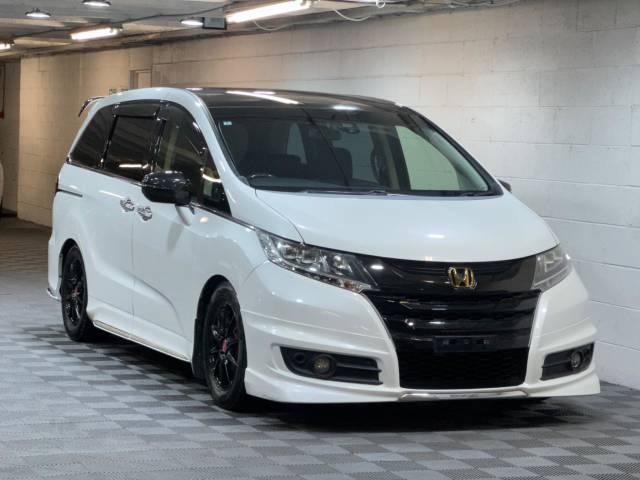 Honda Odyssey 2.4 Absolute EX 7 Seat MUGEN Auto ULEZ MPV Petrol White