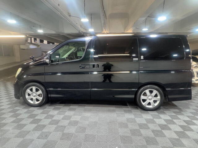 2008 Nissan Elgrand E51 2.5 V6 4WD Highway Star 8 Seat G30