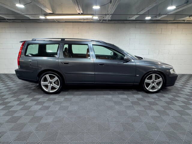 2003 Volvo V70 2.5 R Estate 5dr Petrol Geartronic (270 g/km, 300 bhp)