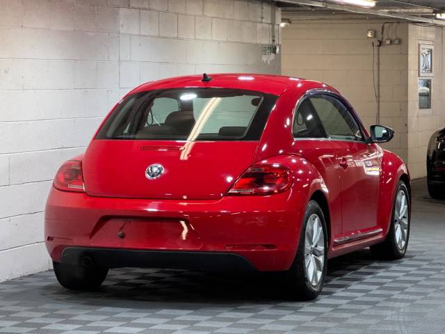 2015 Volkswagen Beetle 1.2 TSI BlueMotion Tech Design Hatchback 3dr Petrol DSG Euro 6 (s/s) (105 ps)