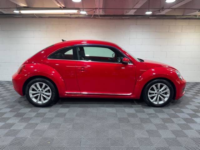 2015 Volkswagen Beetle 1.2 TSI BlueMotion Tech Design Hatchback 3dr Petrol DSG Euro 6 (s/s) (105 ps)
