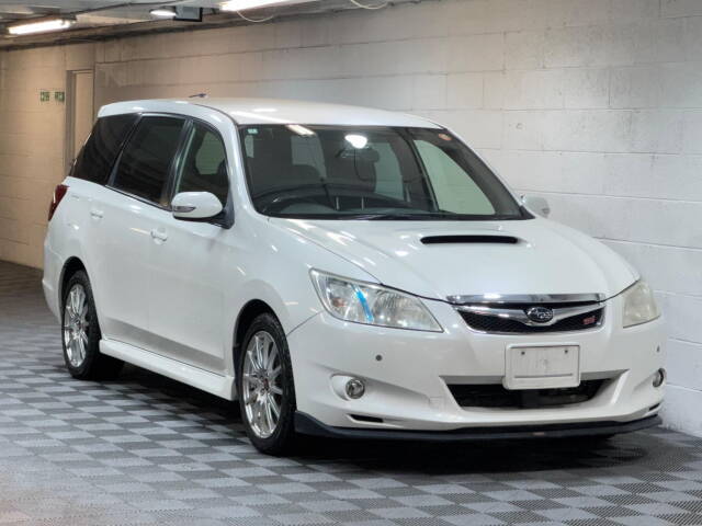 Subaru Exiga 2.0 GT Tuned By STi 1/300 7 Seat EJ20 TB Estate Petrol White