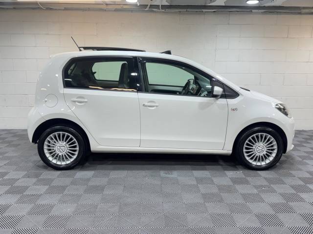 2014 Volkswagen Up 1.0 BlueMotion Tech High up! Hatchback 5dr Petrol ASG Euro 6 (s/s) (75 ps)