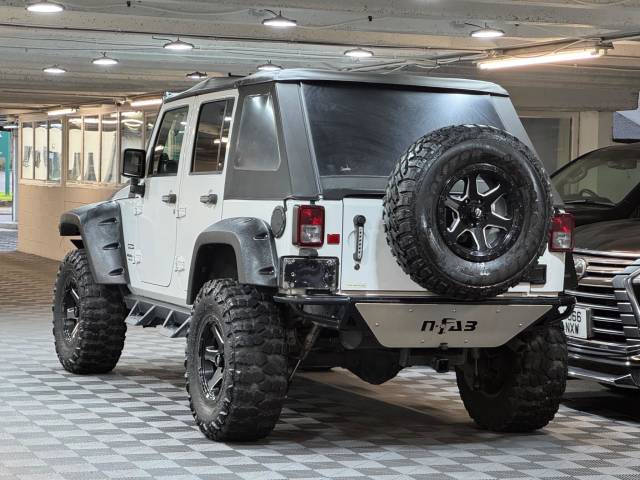 2012 Jeep Wrangler 3.6 V6 Sahara SUV 4dr Petrol Auto 4WD Euro 6 (280 bhp)