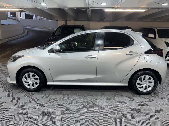 2021 Toyota Yaris 1.5 VVT-h Icon Hatchback 5dr Petrol Hybrid E-CVT Euro 6 (s/s) (116 ps)