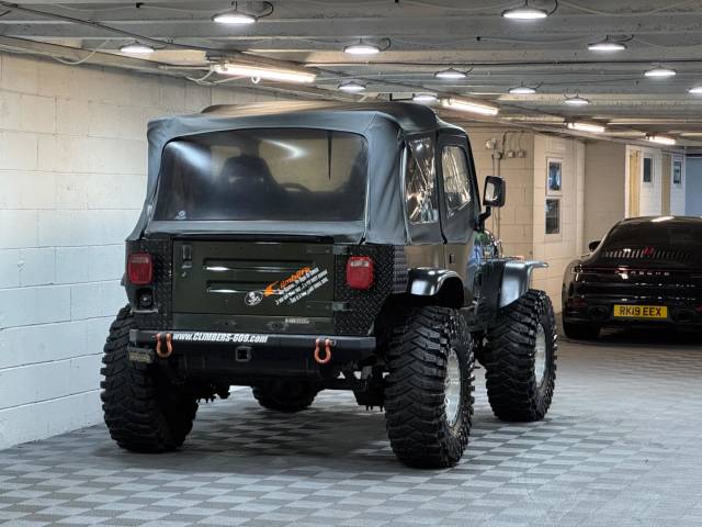 1995 Jeep Wrangler YJ 4.0 Manual 4WD Soft-Top Modified