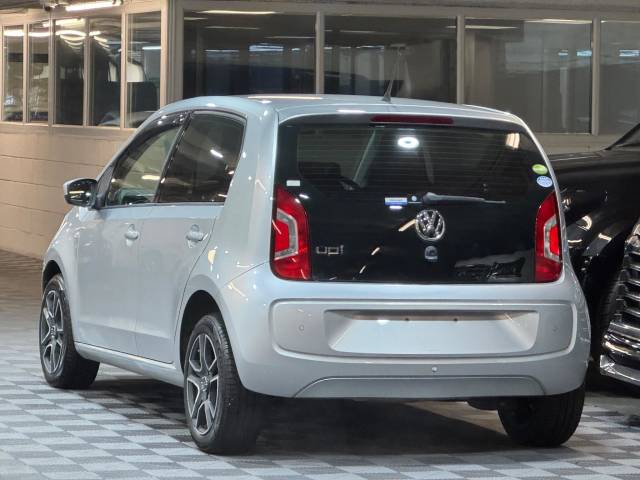 2013 Volkswagen Up 1.0 BlueMotion Tech High up! Hatchback 5dr Petrol ASG Euro 6 (s/s) (75 ps)