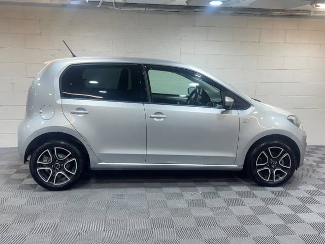 2013 Volkswagen Up 1.0 BlueMotion Tech High up! Hatchback 5dr Petrol ASG Euro 6 (s/s) (75 ps)