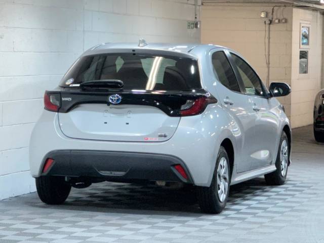 2021 Toyota Yaris 1.5 VVT-h Icon Hatchback 5dr Petrol Hybrid E-CVT Euro 6 (s/s) (116 ps)