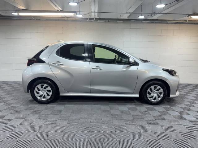 2021 Toyota Yaris 1.5 VVT-h Icon Hatchback 5dr Petrol Hybrid E-CVT Euro 6 (s/s) (116 ps)