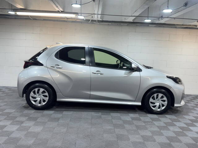 2021 Toyota Yaris 1.5 VVT-h Icon Hatchback 5dr Petrol Hybrid E-CVT Euro 6 (s/s) (116 ps)