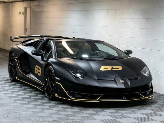 Lamborghini Aventador 6.5 AVENTADOR V12 S-A Convertible Petrol BLACK