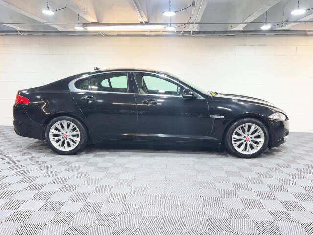 2014 Jaguar XF 2.2d [200] Premium Luxury 4dr Auto