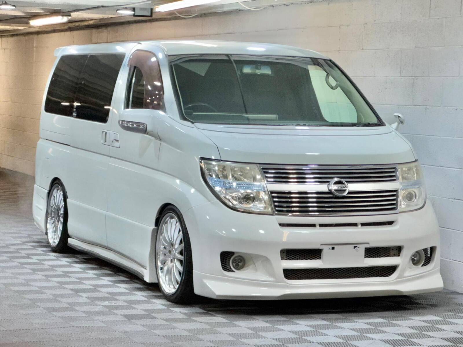 2007 Nissan Elgrand